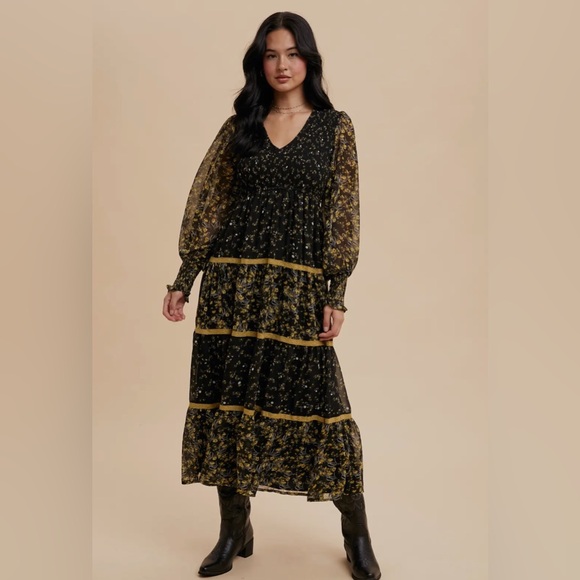 IN LOOM Mixed Media Smocked Floral Maxi - Picture 5 of 6